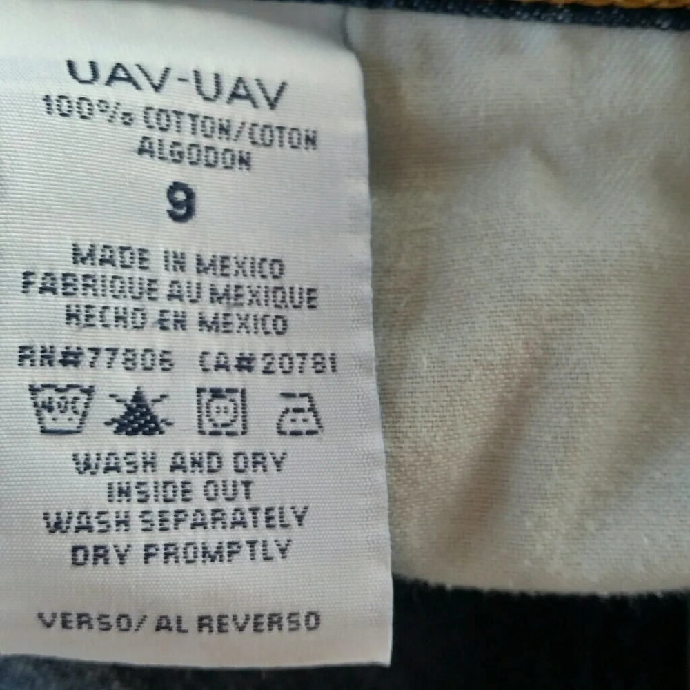 TOMMY HILFIGER Vintage Booty Shorts Size 9 B8 - Picture 4 of 5